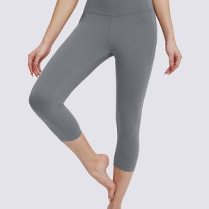 Women's Plus Size High-Waisted Capris