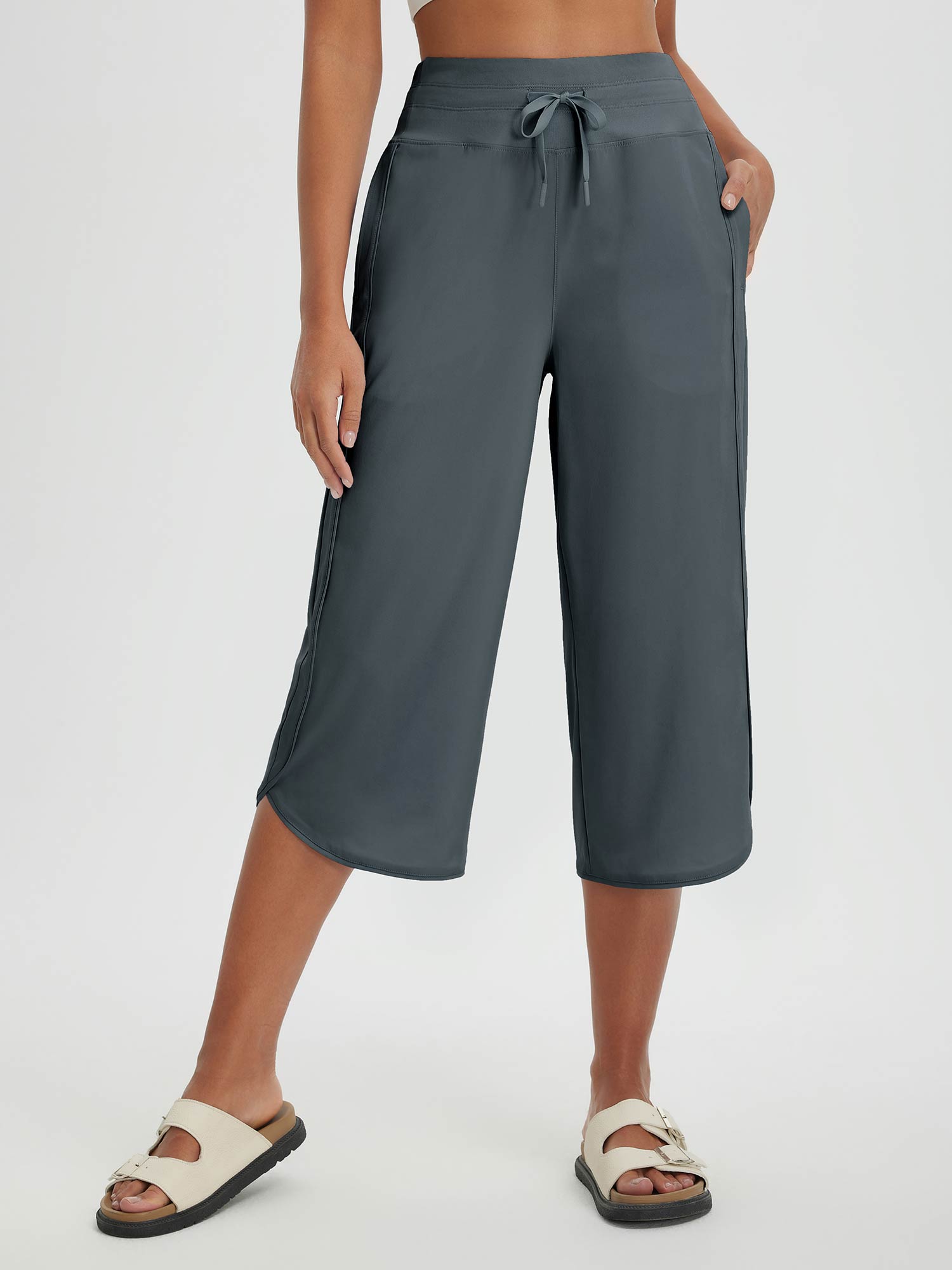 Women's 20" UPF 50+ Wide-Leg Quick-Dry Running Capris