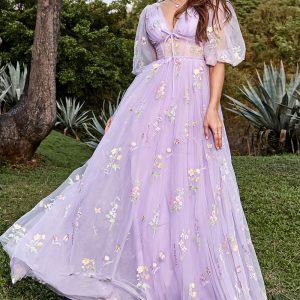 Lavender A-Line V-Neck Embroidery Floor Length Prom Dress with Short Sleeves